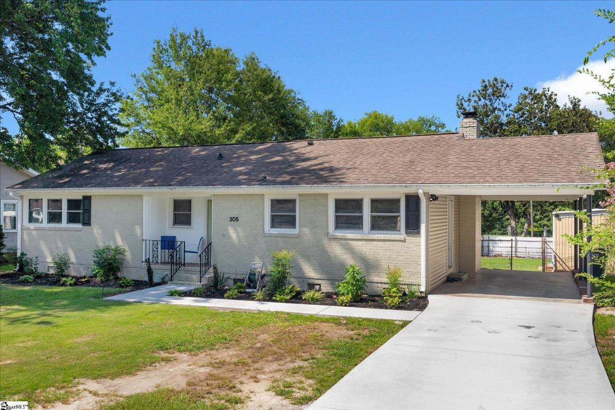 305 Pine Knoll Drive