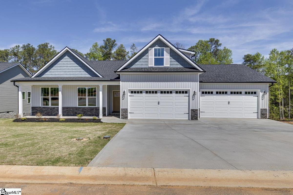 123 Hideaway Lane