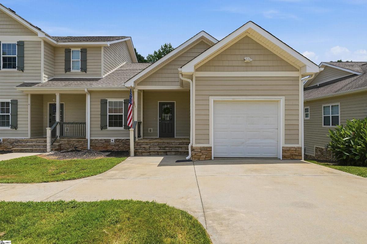 523 E Perkins Creek Road