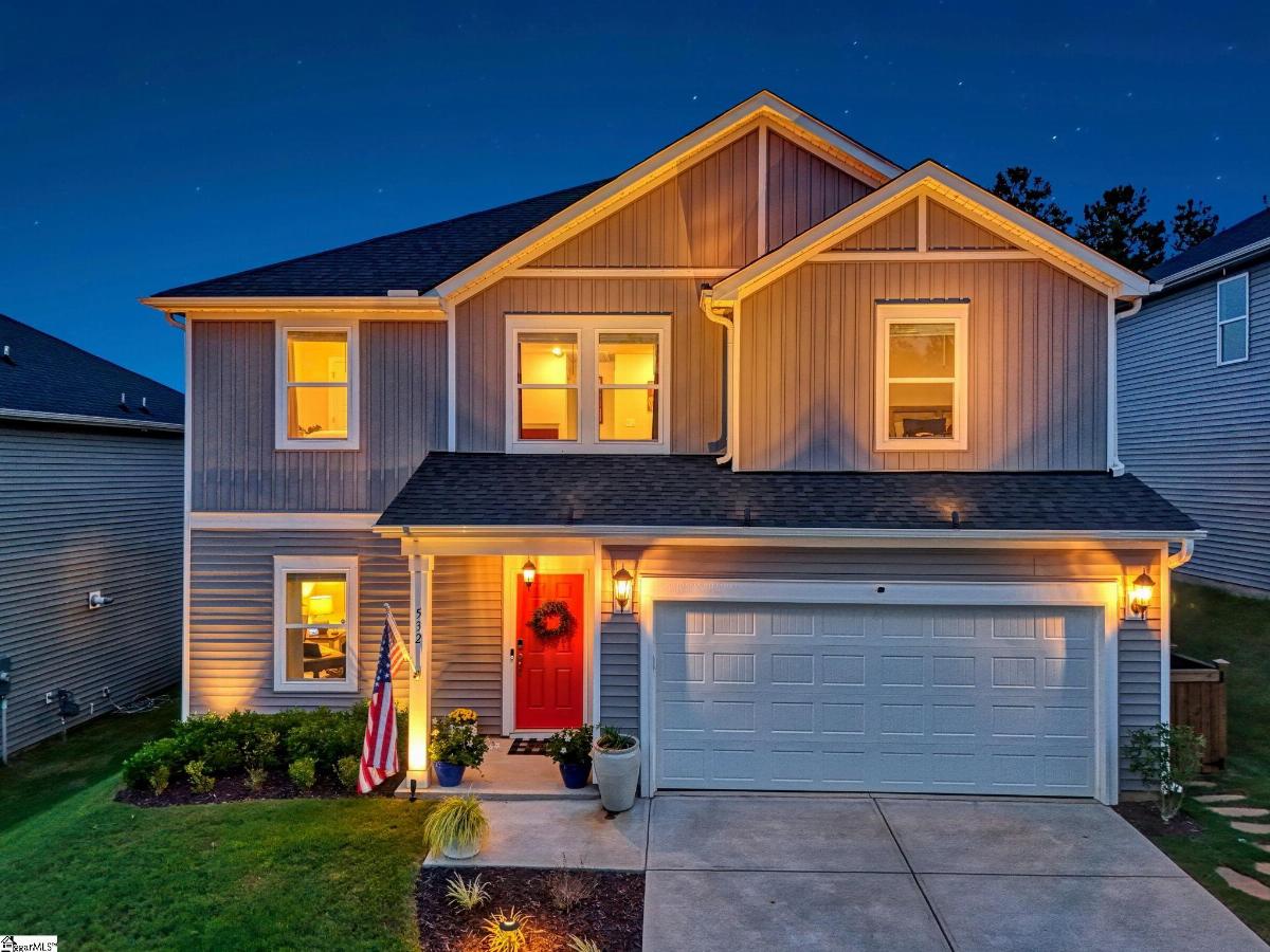532 Summit View