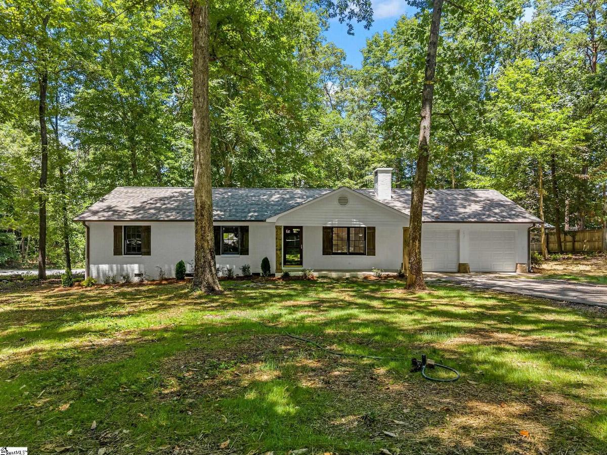 101 Wildwood Lane
