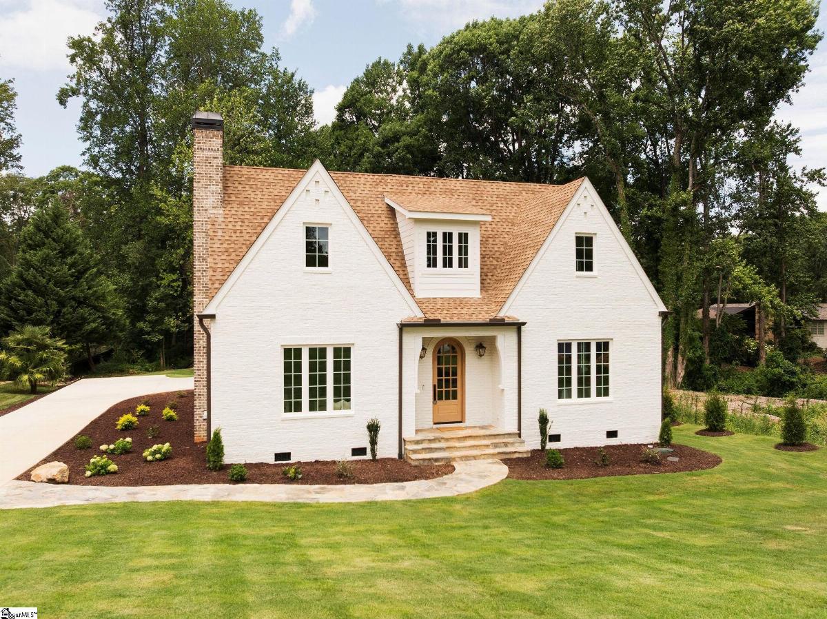 15 Country Squire Court
