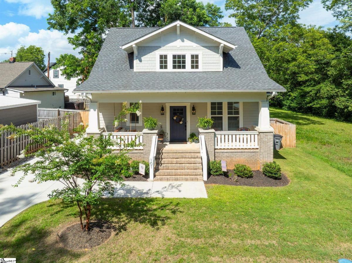 101 Parris Avenue