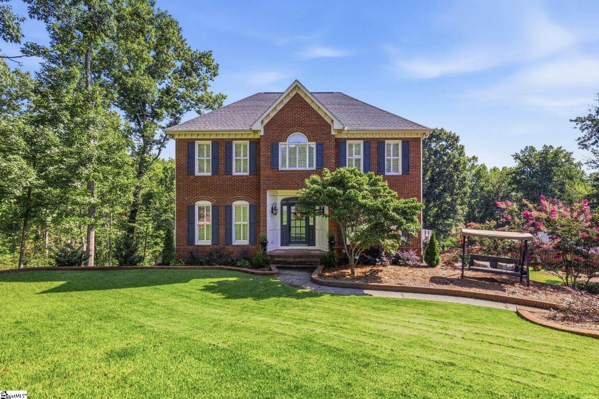 104 Moss Creek Court