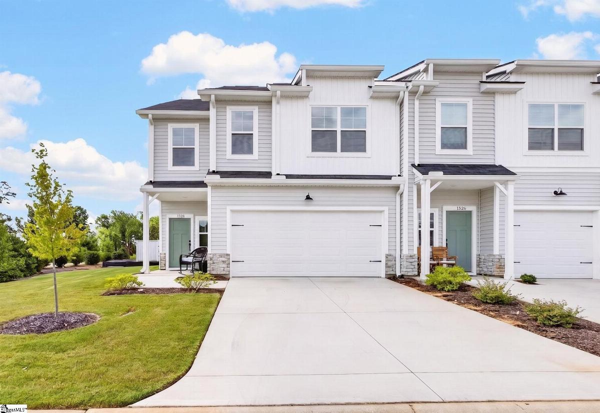 1528 Yellowwood Court