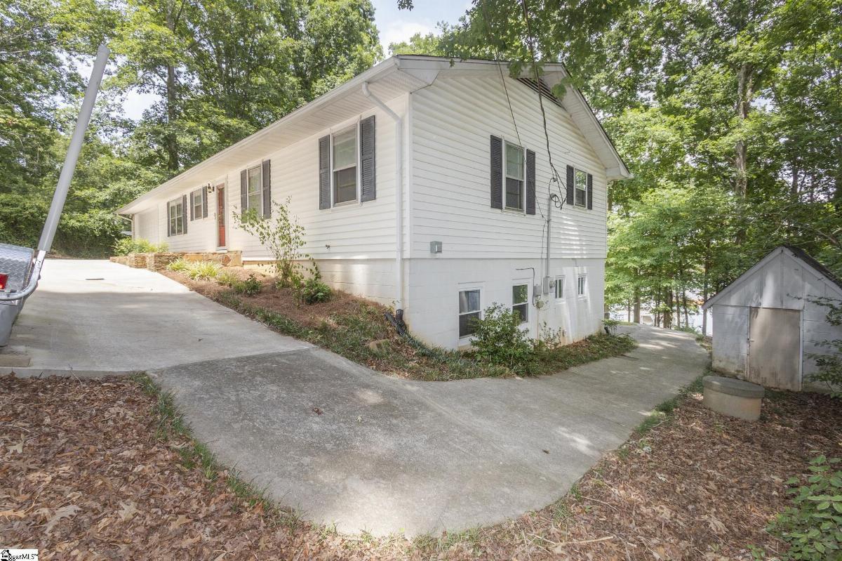 403 Forest Cove Road