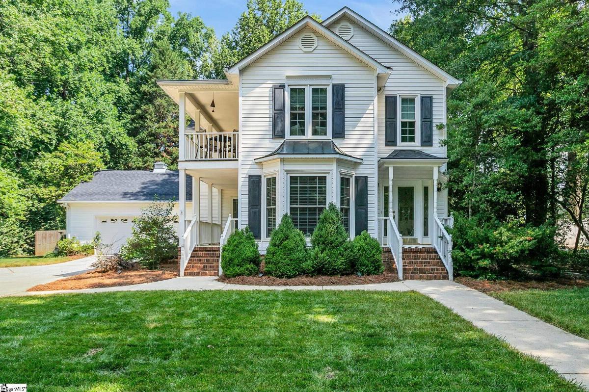 109 Hillsborough Drive