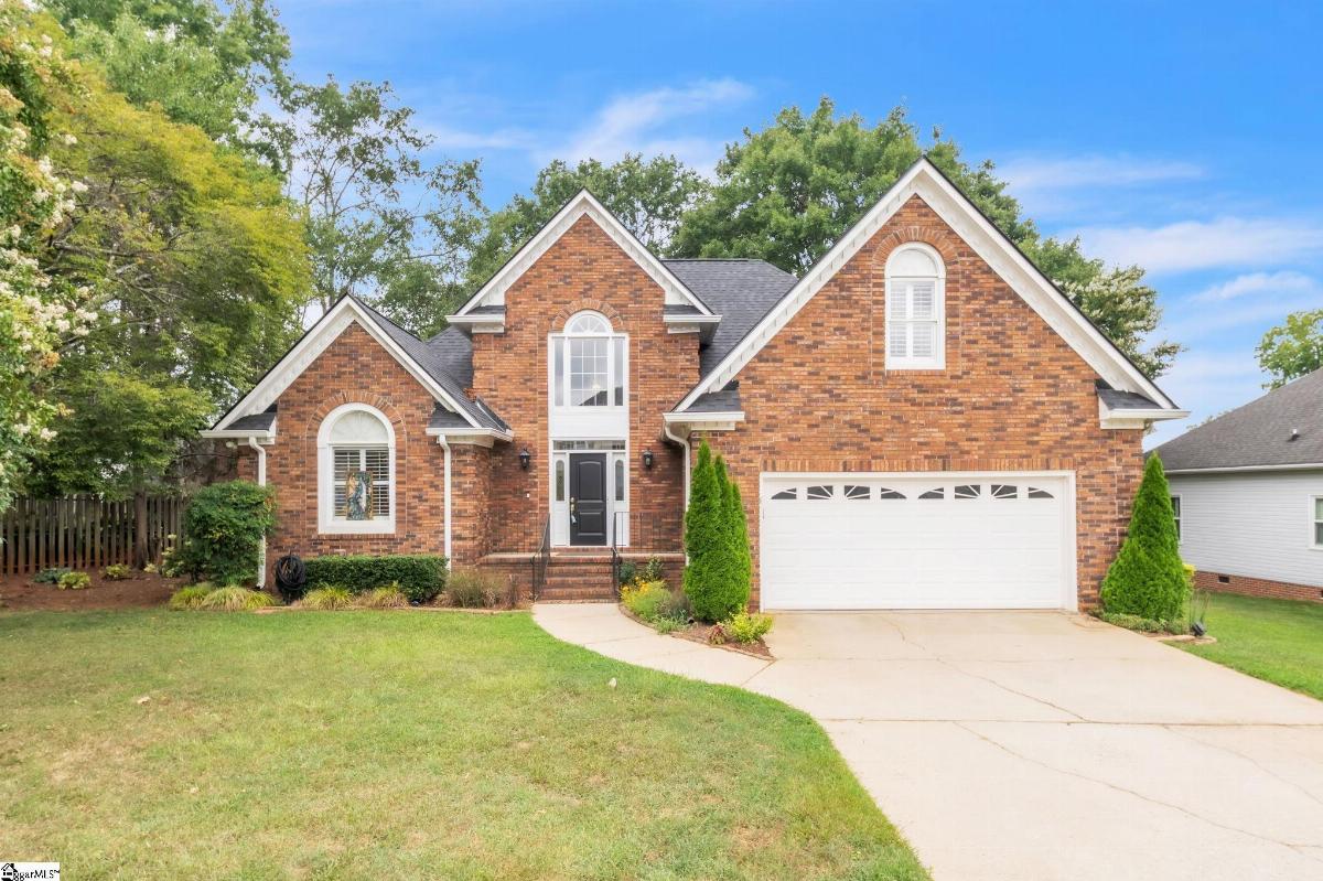 103 E Hypericum Lane