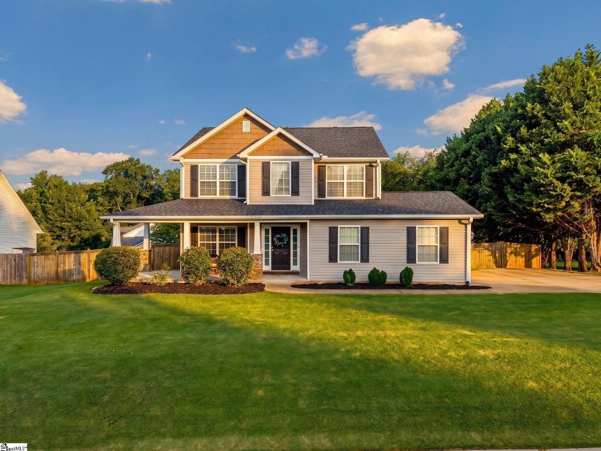 112 Rustcraft Drive