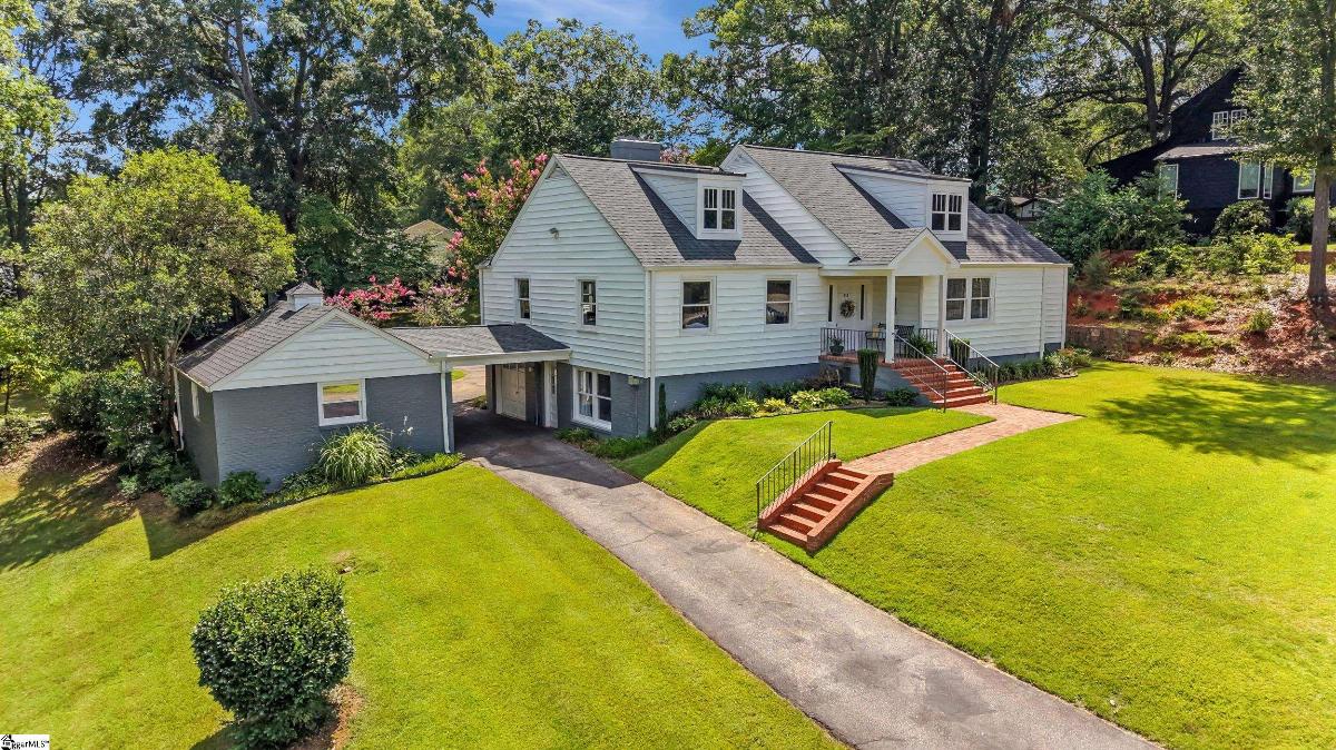 23 Buist Avenue