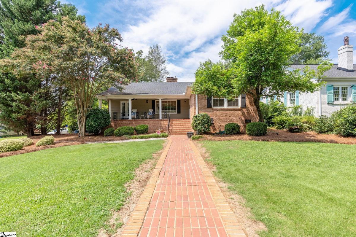 512 Byrd Boulevard