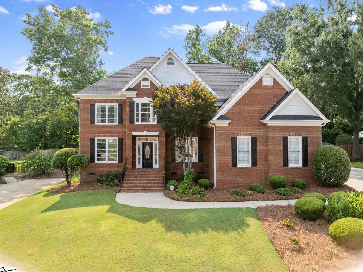 305 Trotters Field Way