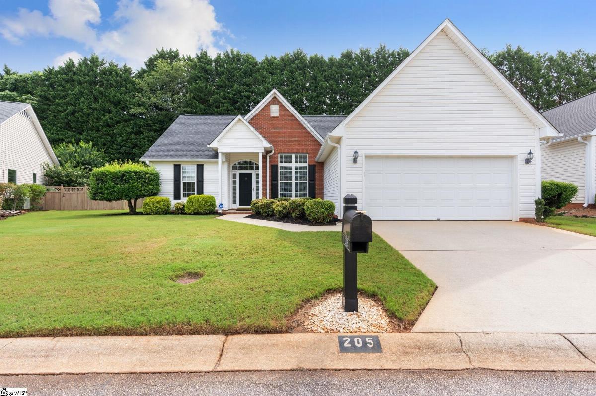 205 Lexington Place Way