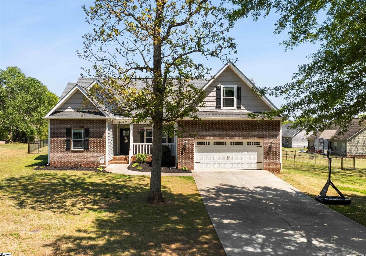 1008 Sylvia Street
