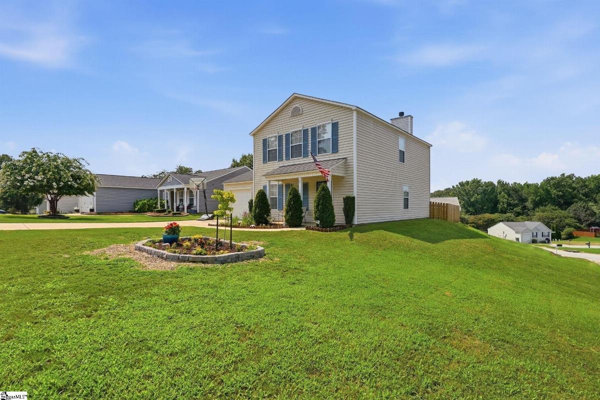 25 Willow Bend Drive
