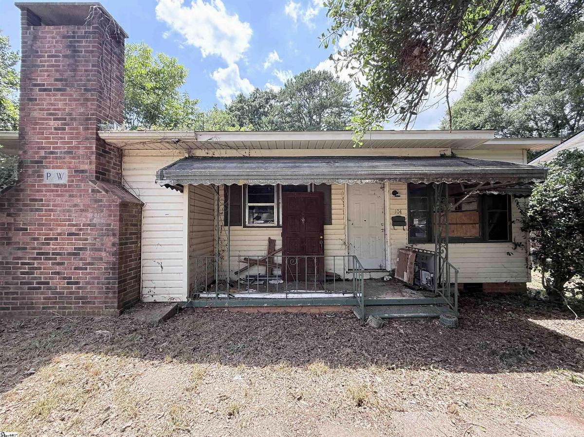 104 Cabot Court