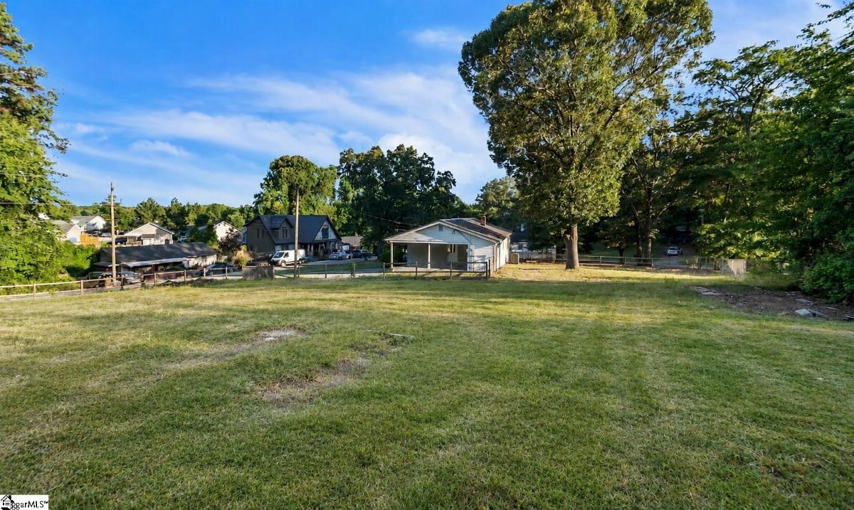 114 Valley Drive