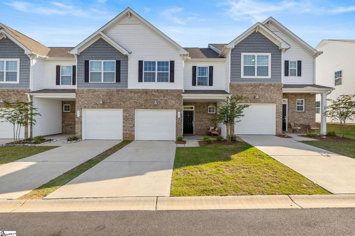 15 Loebner Lane
