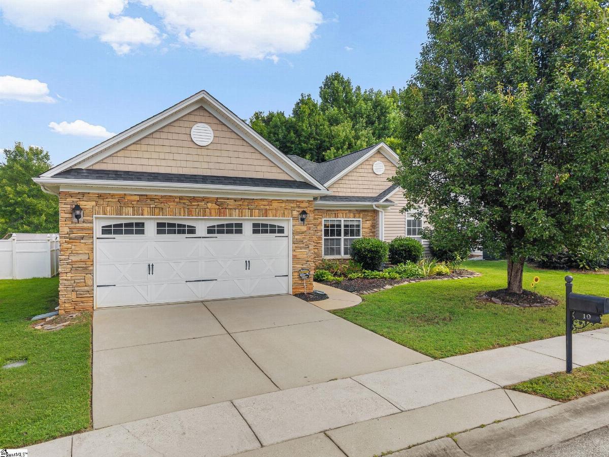 10 Paranor Drive