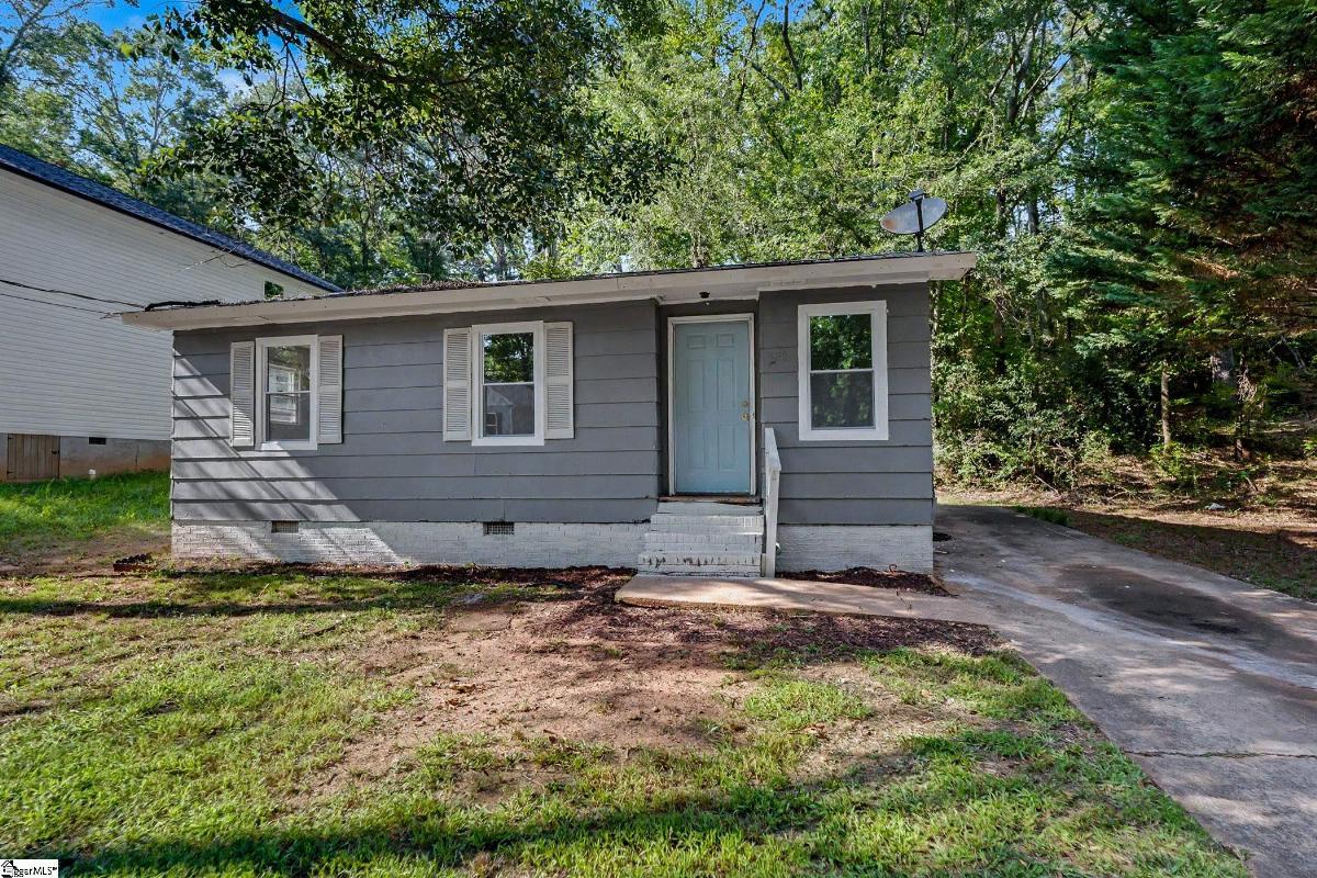 123 Brookmeade Drive