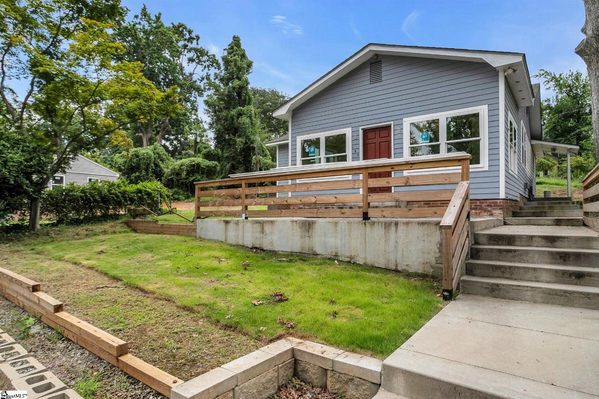 189 Converse Circle