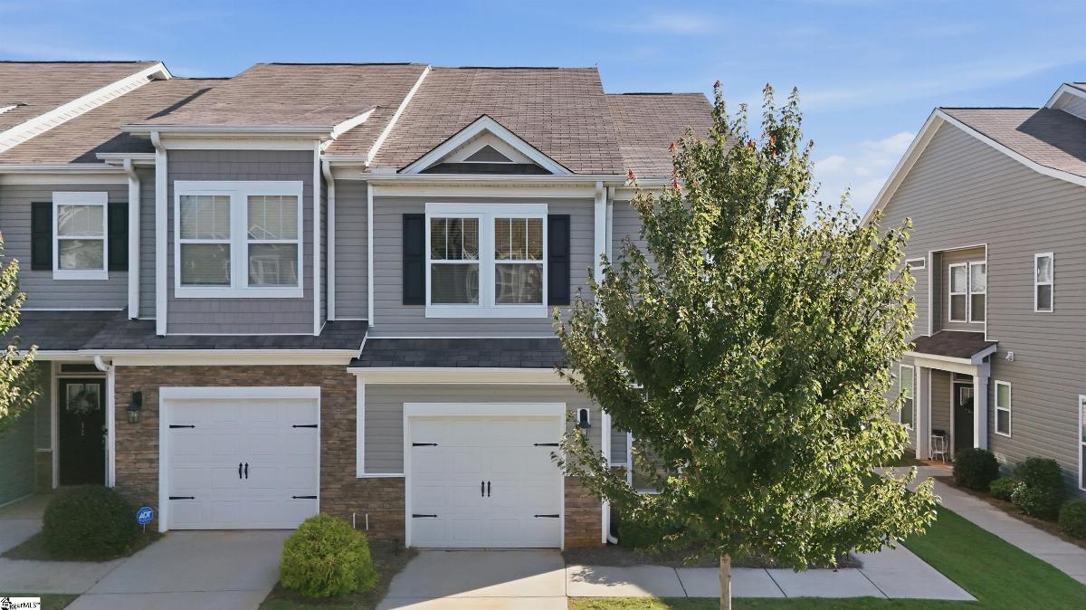 15 Planters Place