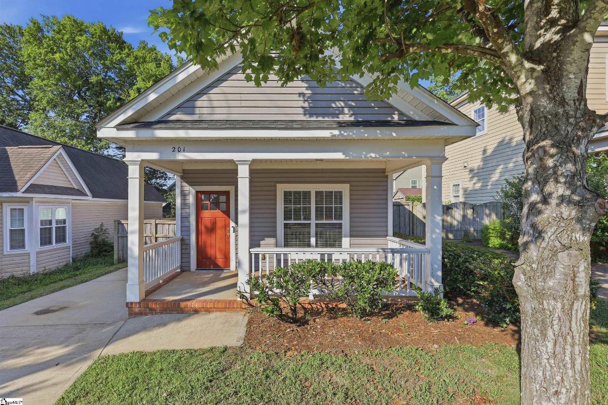 201 Lincoln Street