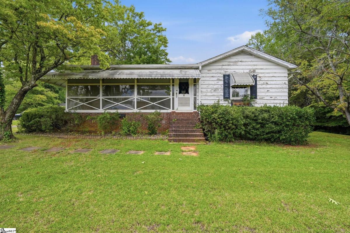 129 Evelyn Drive