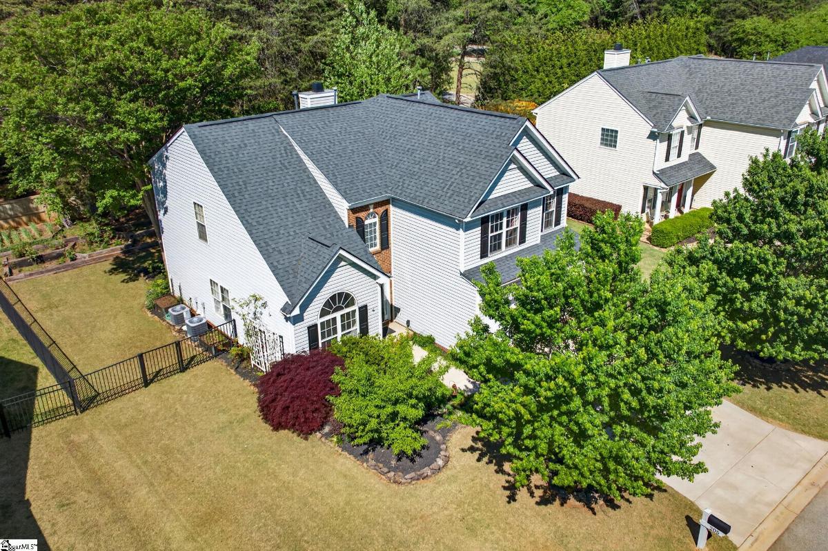 205 Summitbluff Drive