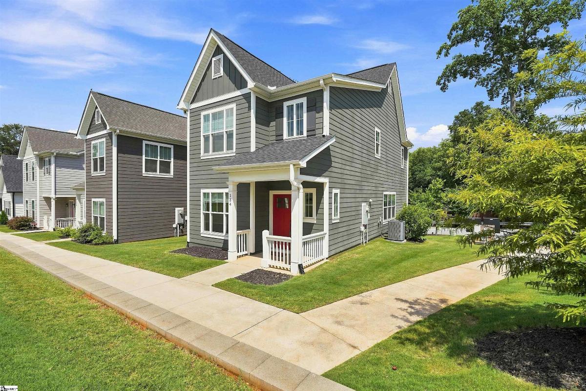 134 Lilia Hill Circle