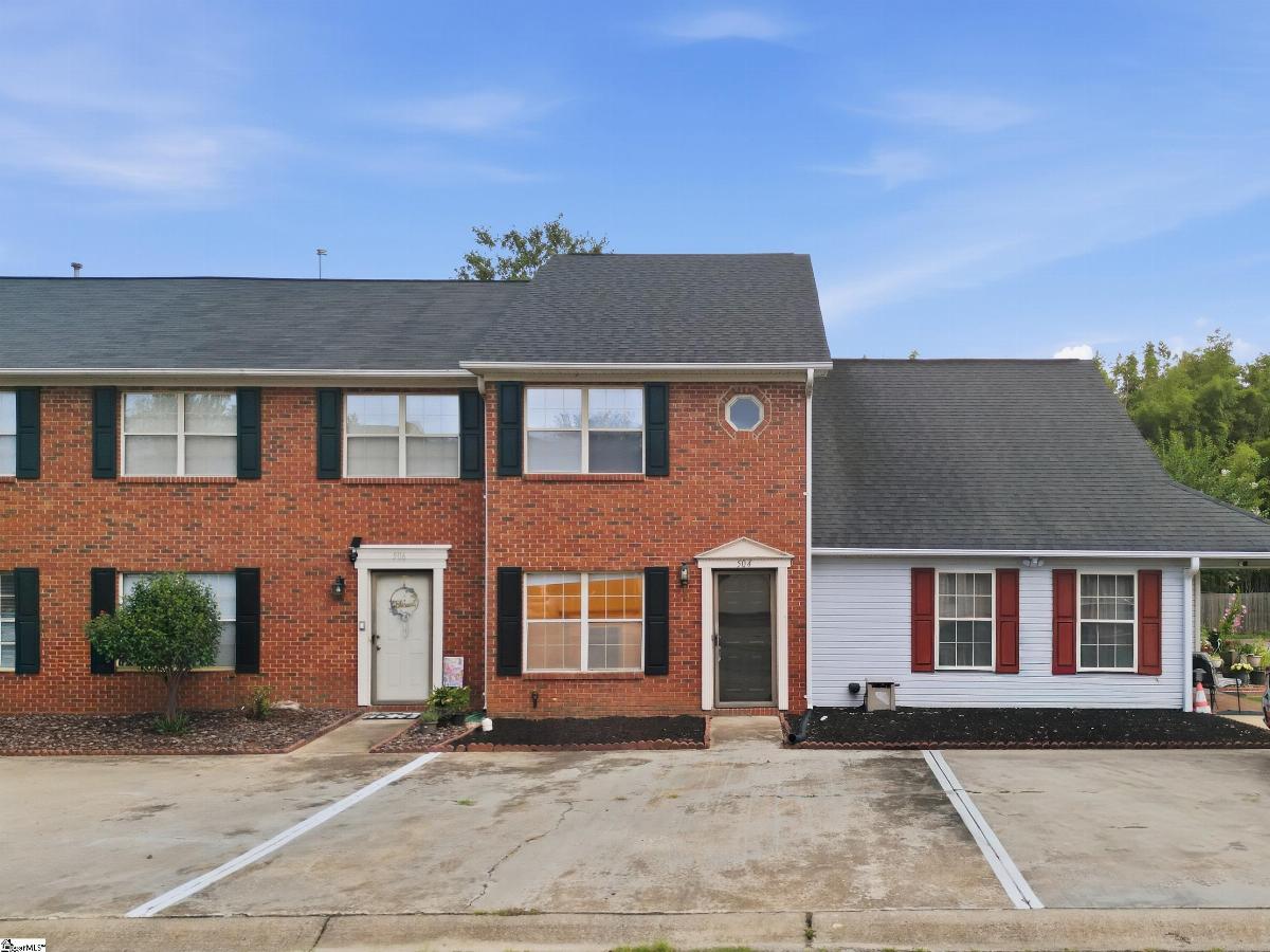 504 S Townes Court