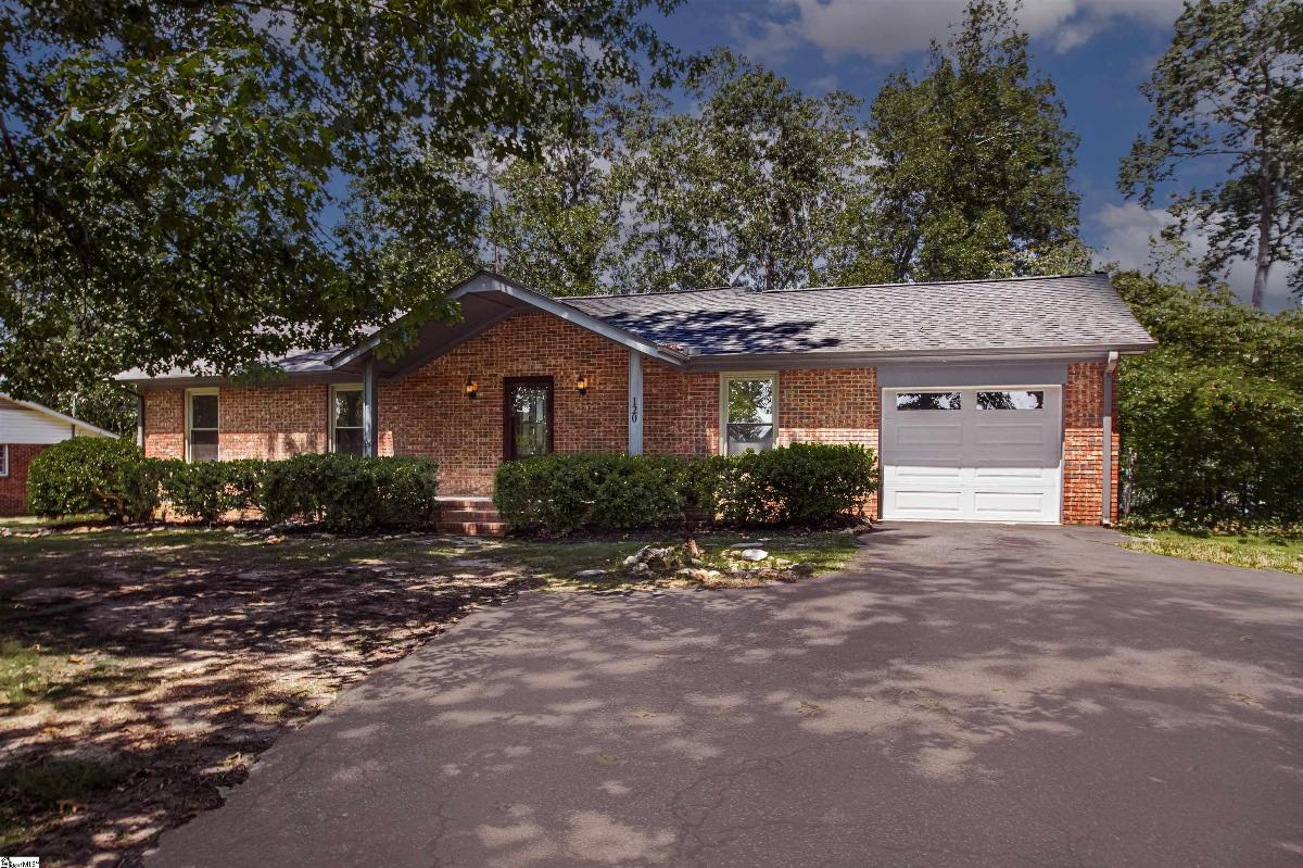 120 Pineview Drive