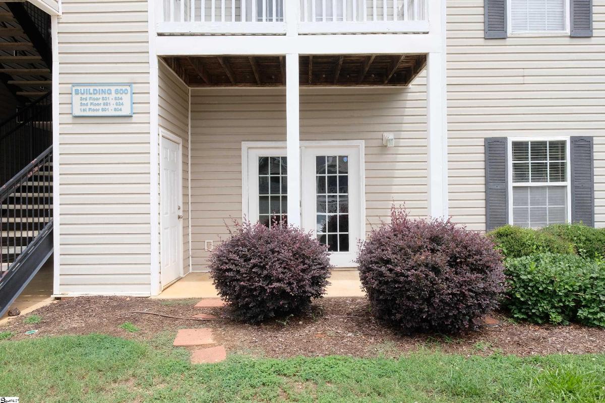 602 McKenna Circle