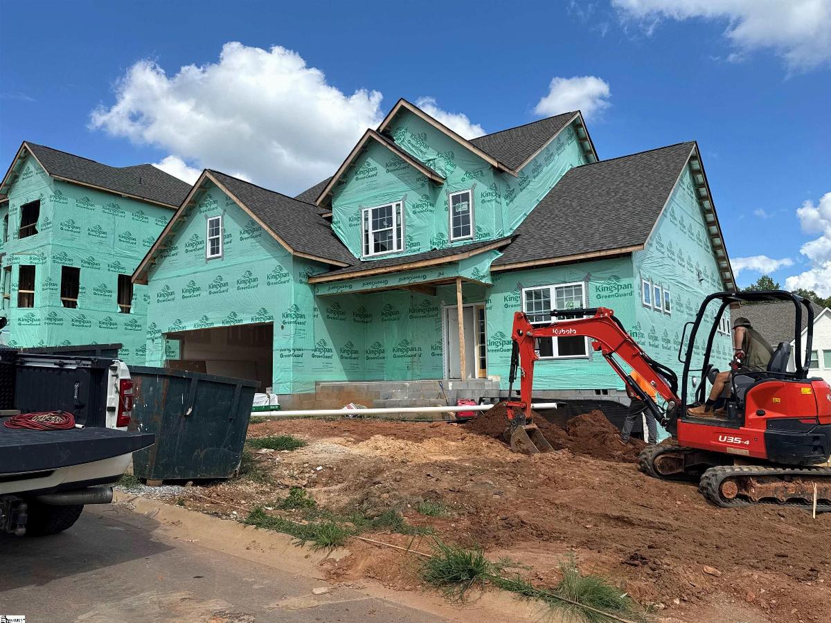 618 Creekway Court