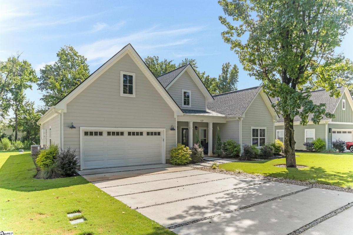 127 Berry Drive