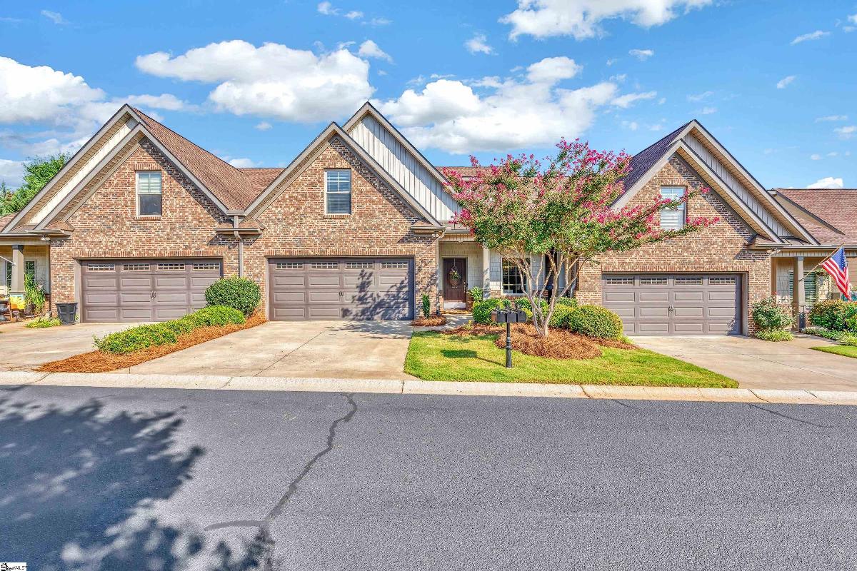 210 Bay Laurel Way