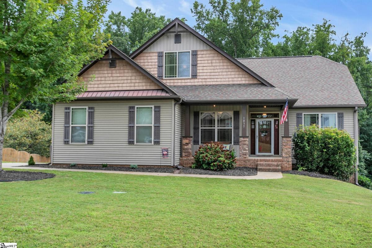 1037 Freshwater Lane