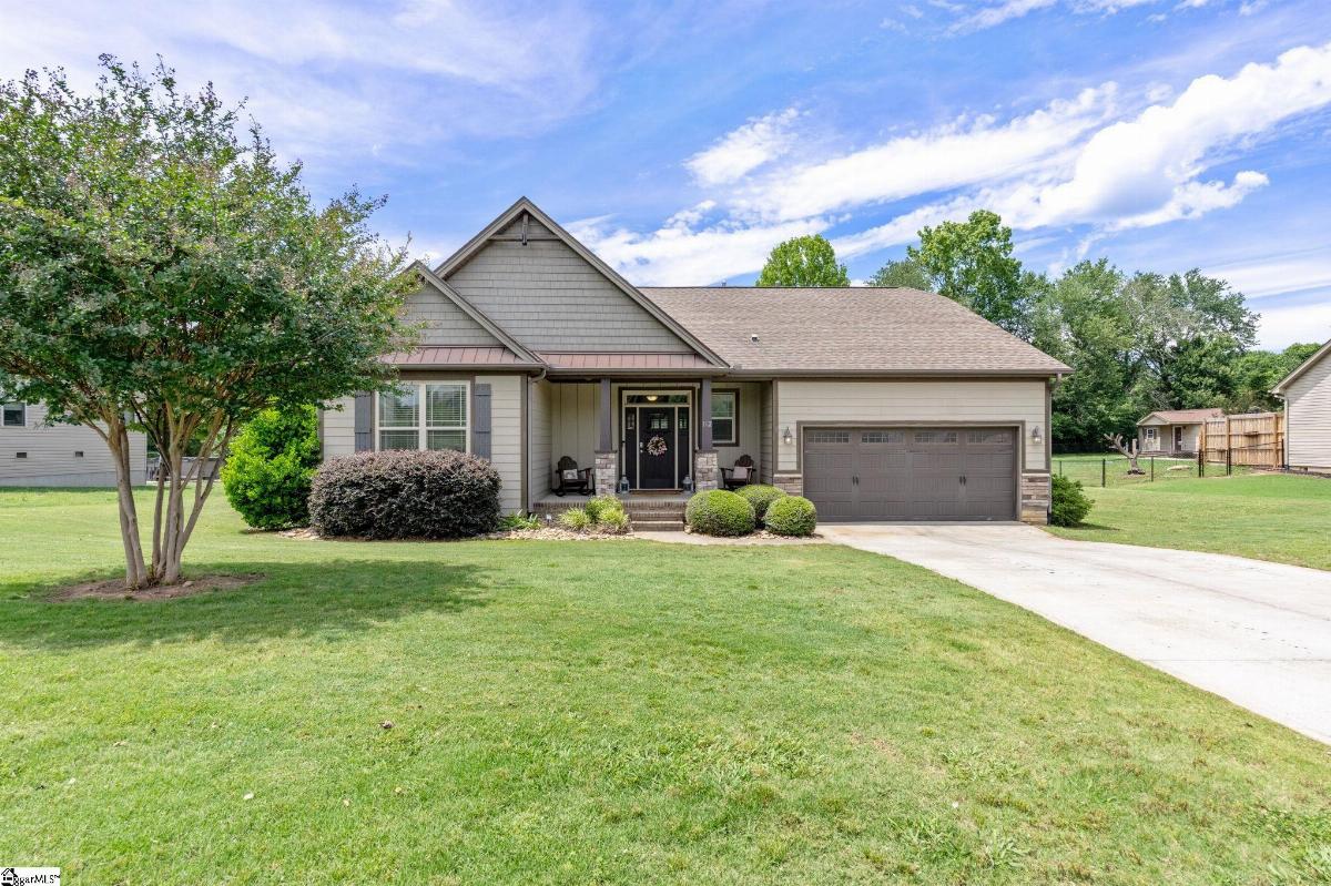 112 Fox Farm Way