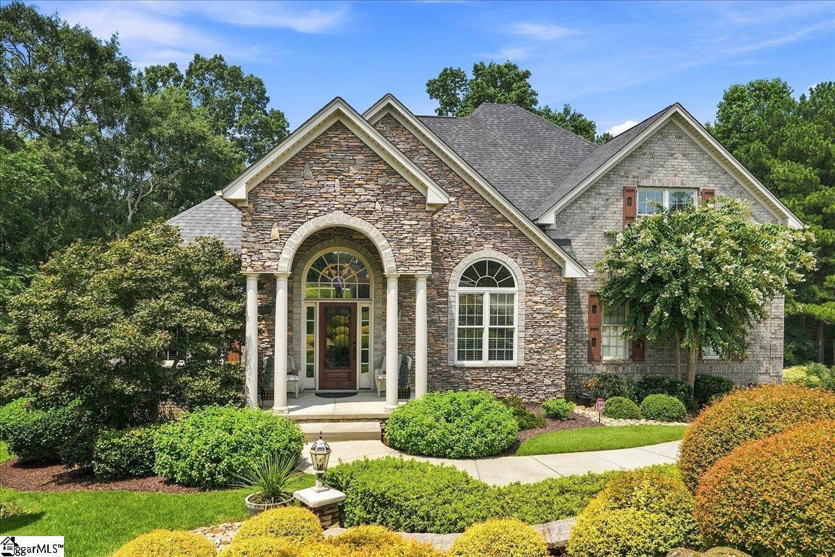 18 Redwing Court