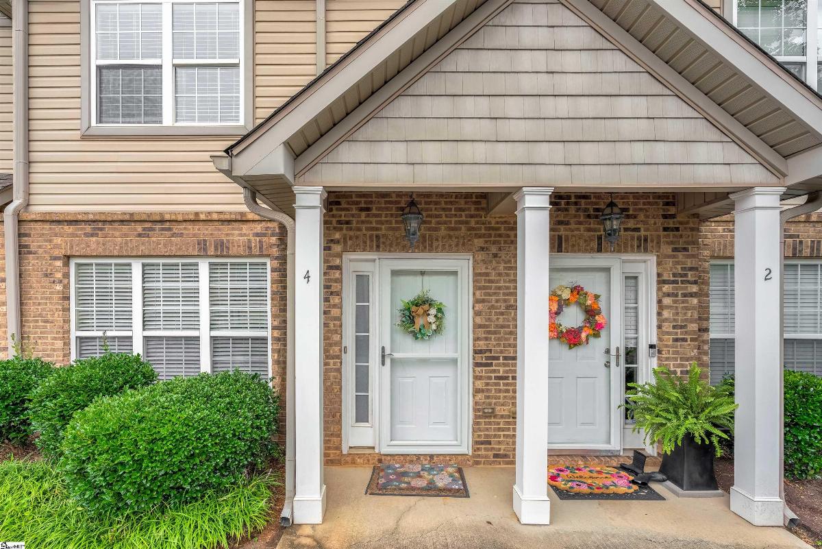4 Amity Lane