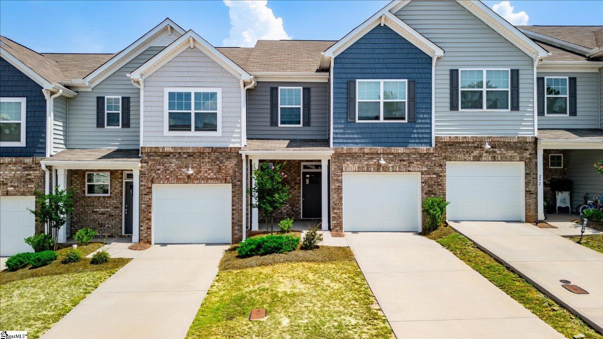 294 E Compass Way