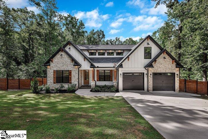 1422 Hunters Trail
