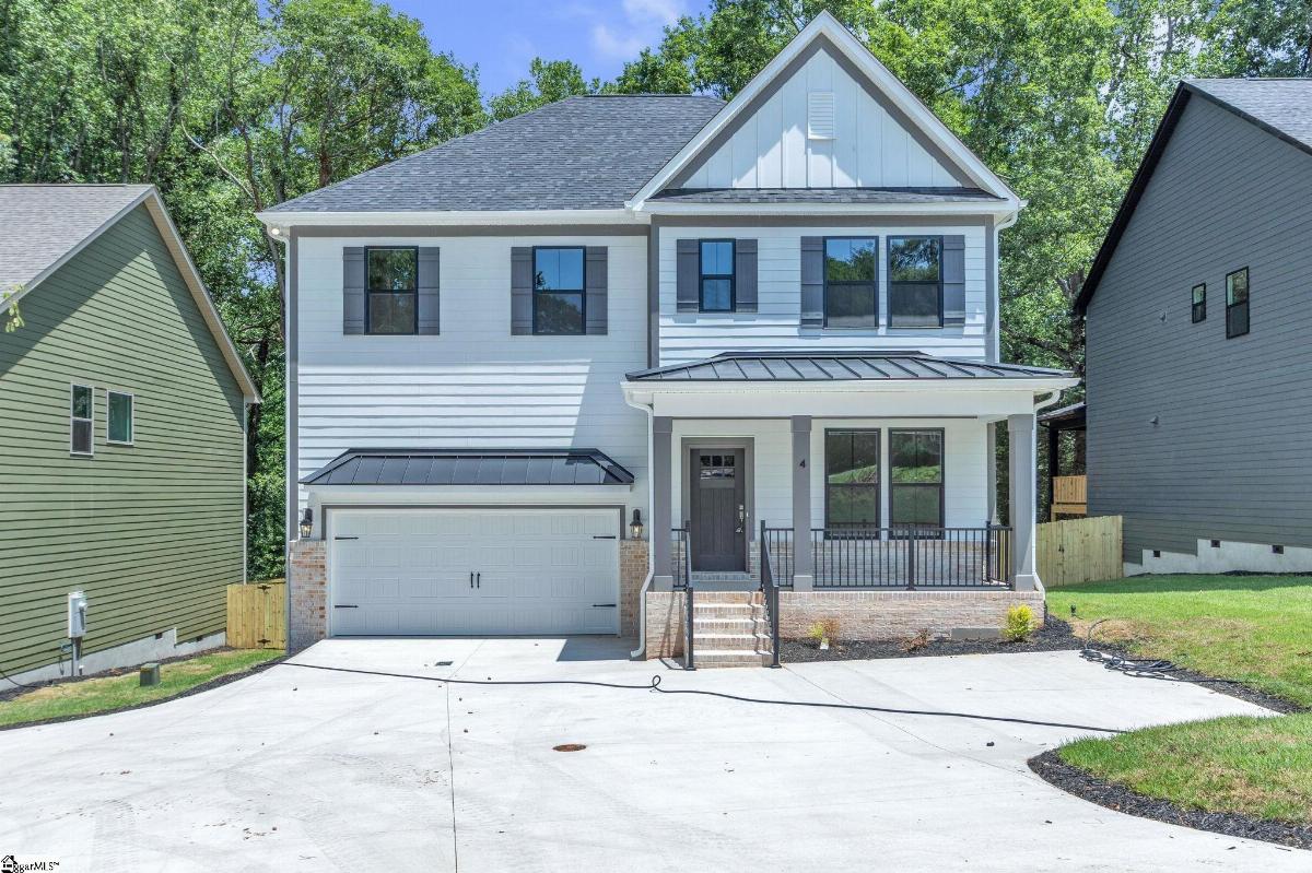 4 Henderson Drive