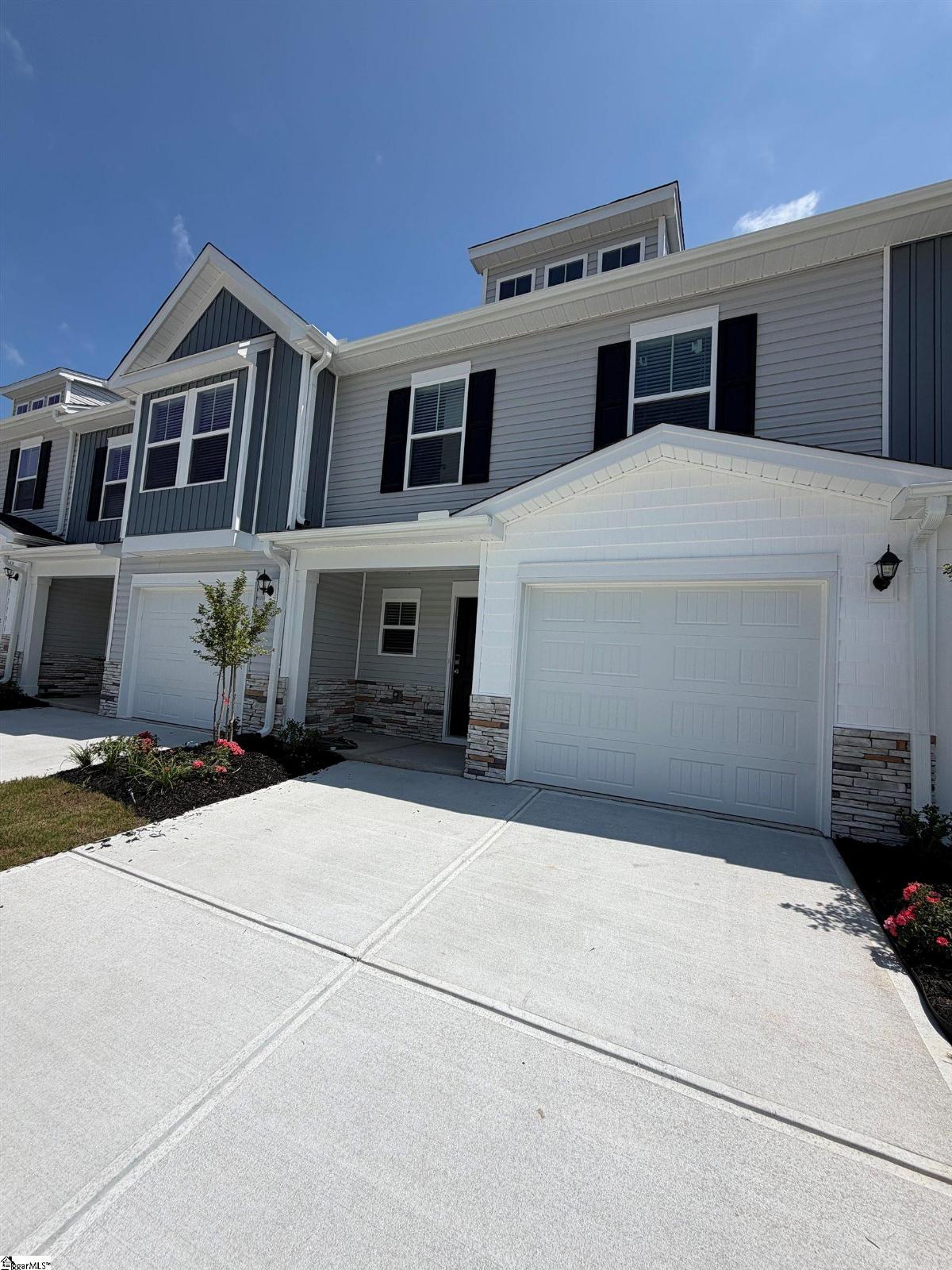 112 Stonyway Lane