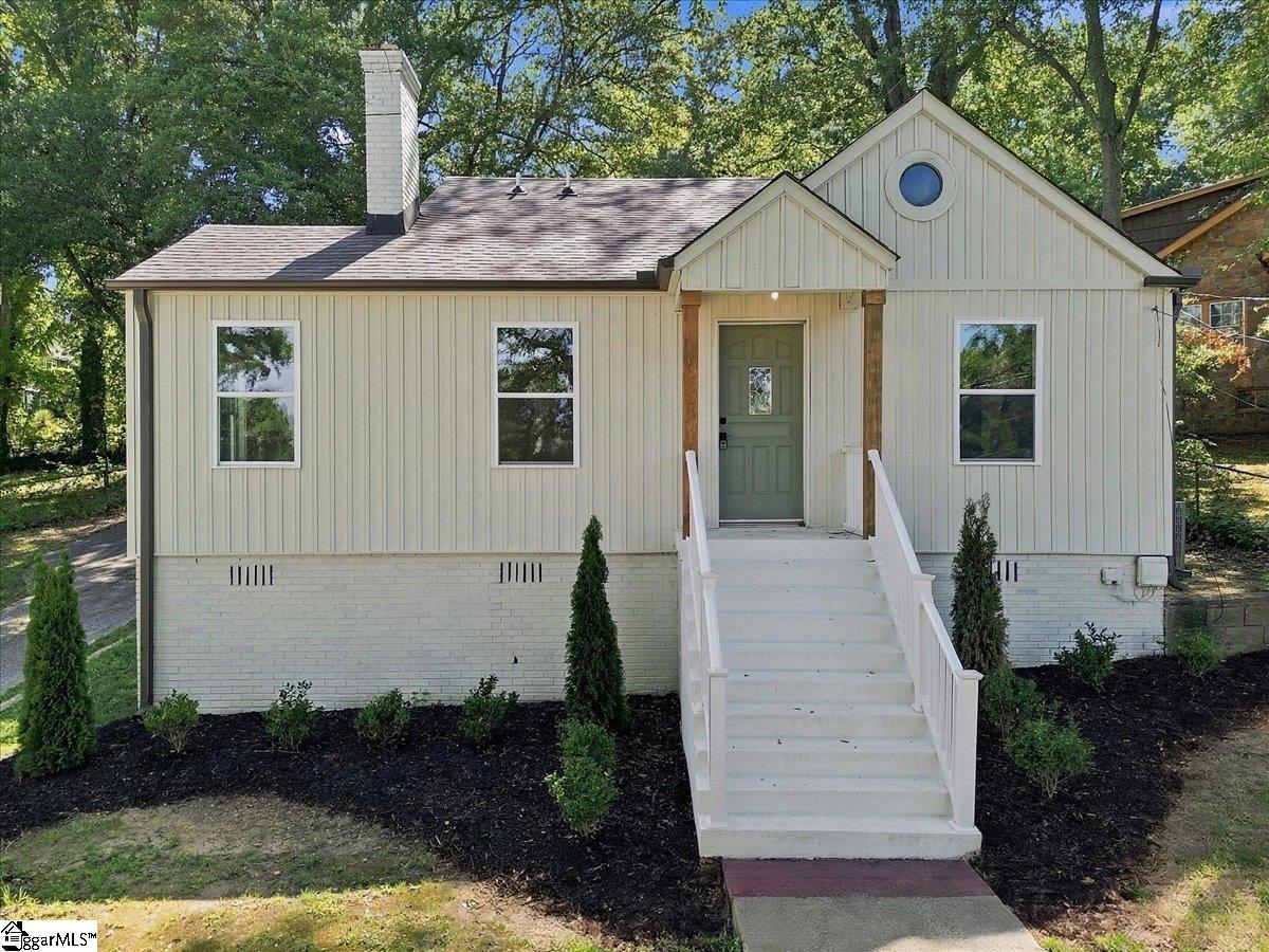 125 Haviland Avenue