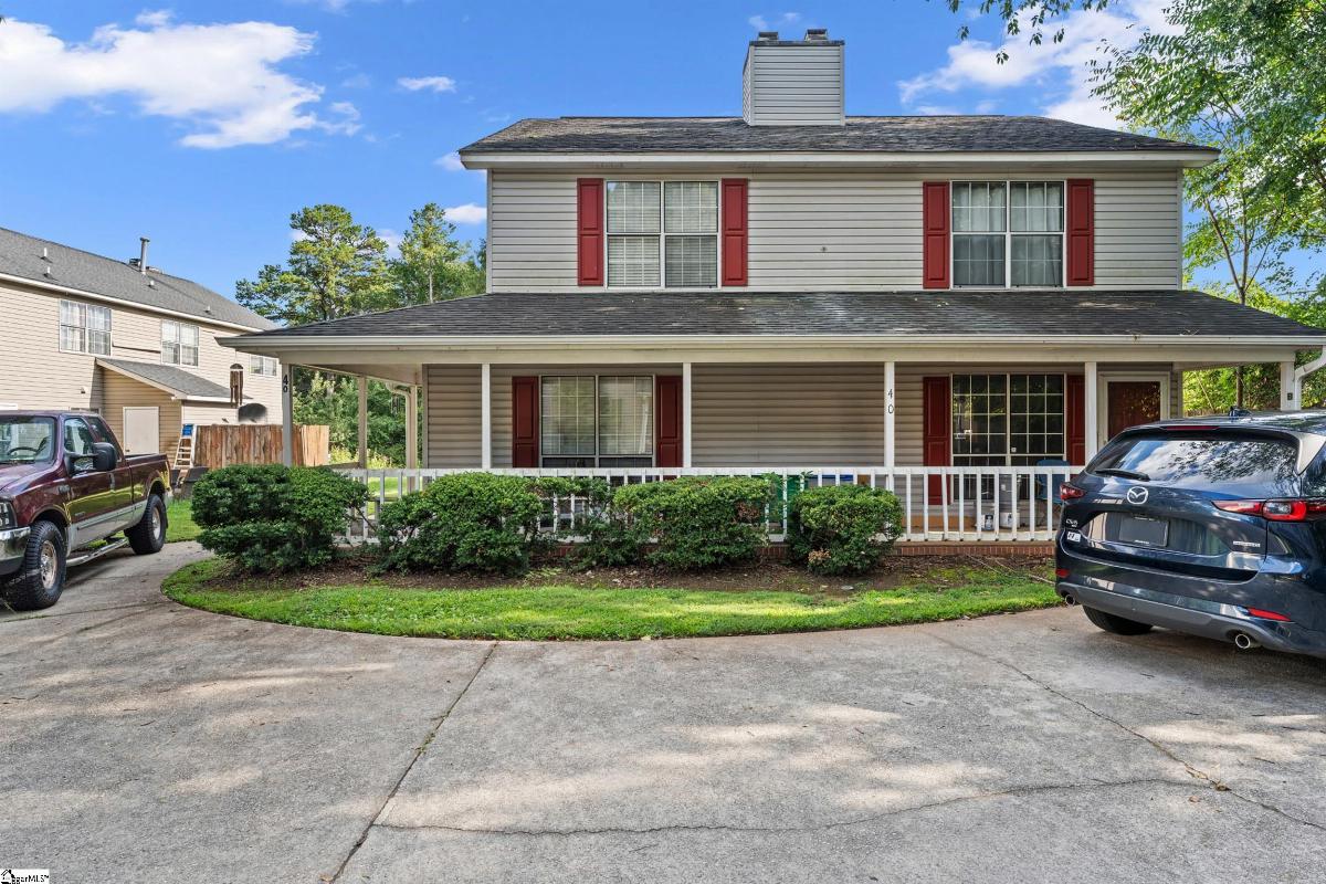40 Huntsfield Drive