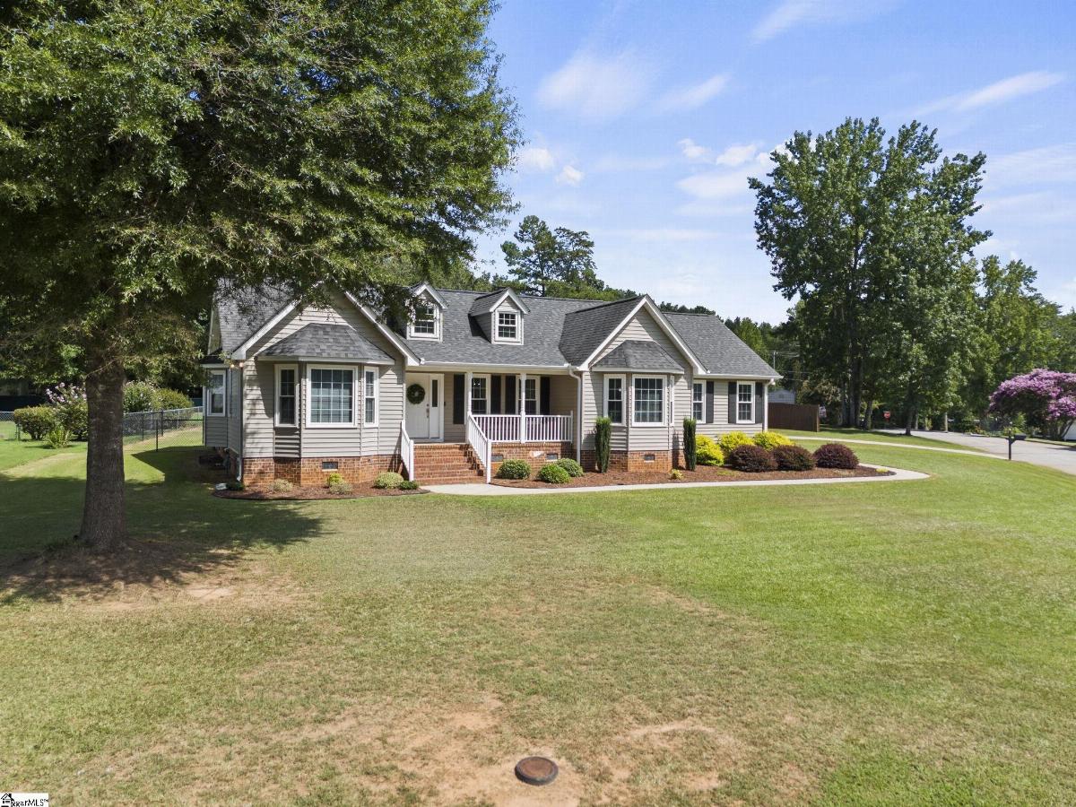 6 Brendle Drive