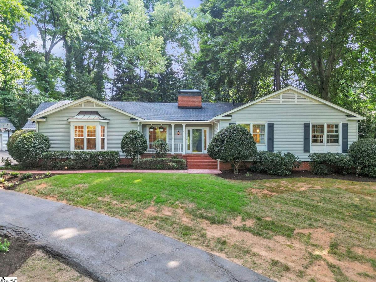 413 Mohawk Drive