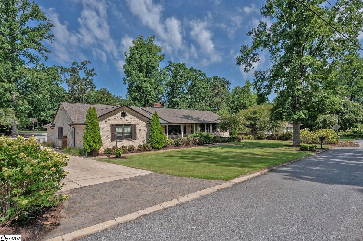 303 Bridgewater Drive