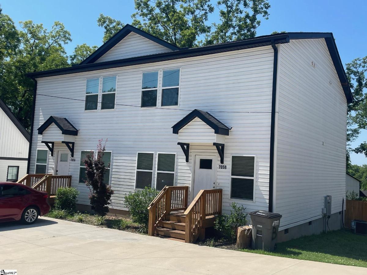 705 W Parker Road
